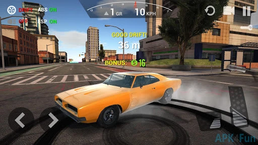 Ultimate Car Driving: Classics Screenshot Image