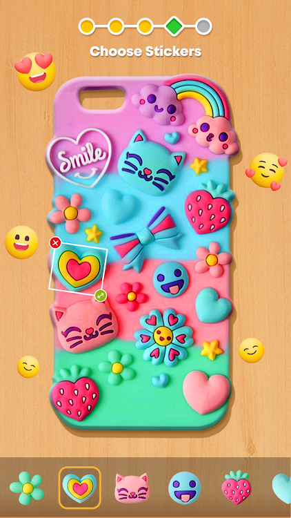 #4. Phone Case DIY: Design Games (Android) By: Game Flash Studio